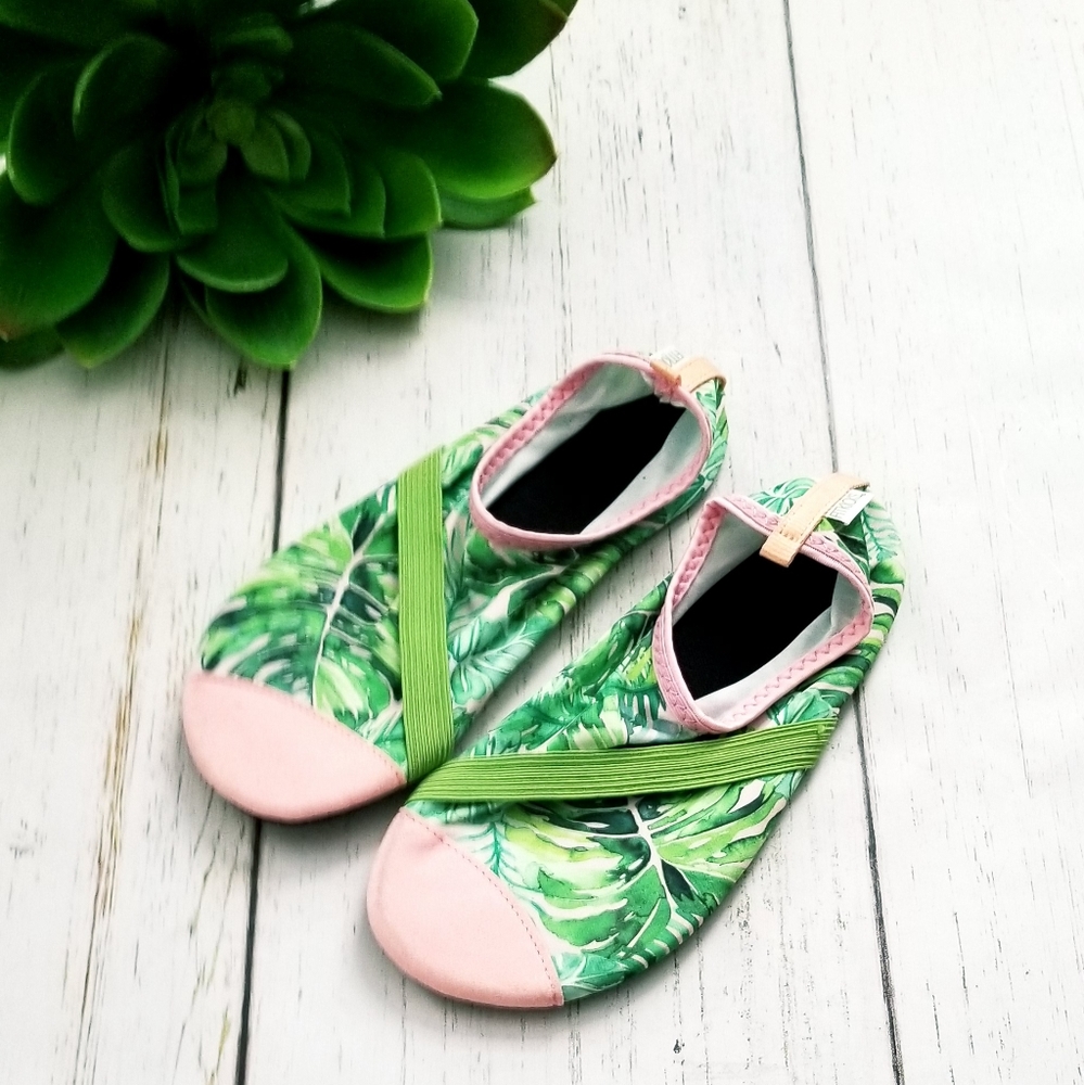 FITKICKS Flexable Flats